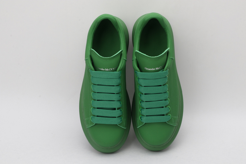 MCQUEEN OVERSIZED SNEAKER