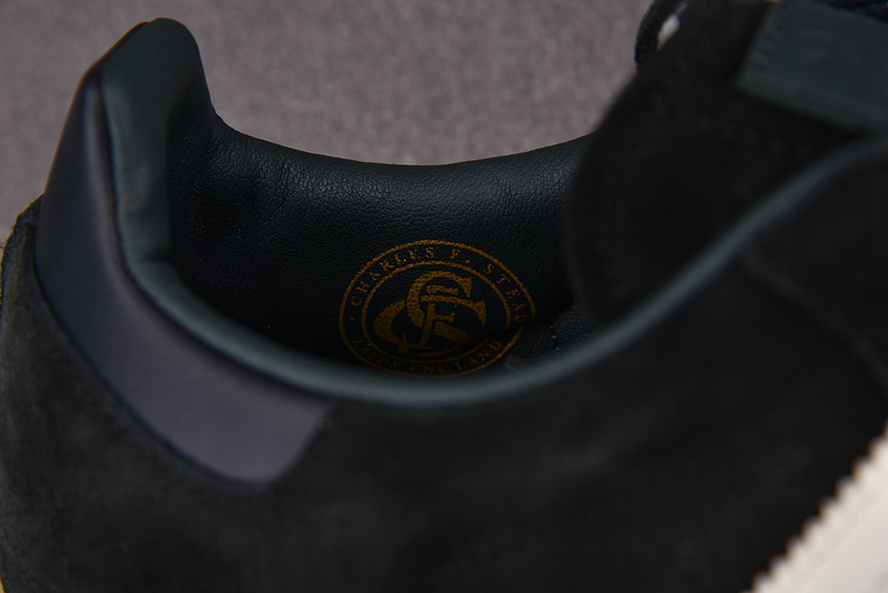 Ronnie Fieg x Clarks x 8th Street Samba 