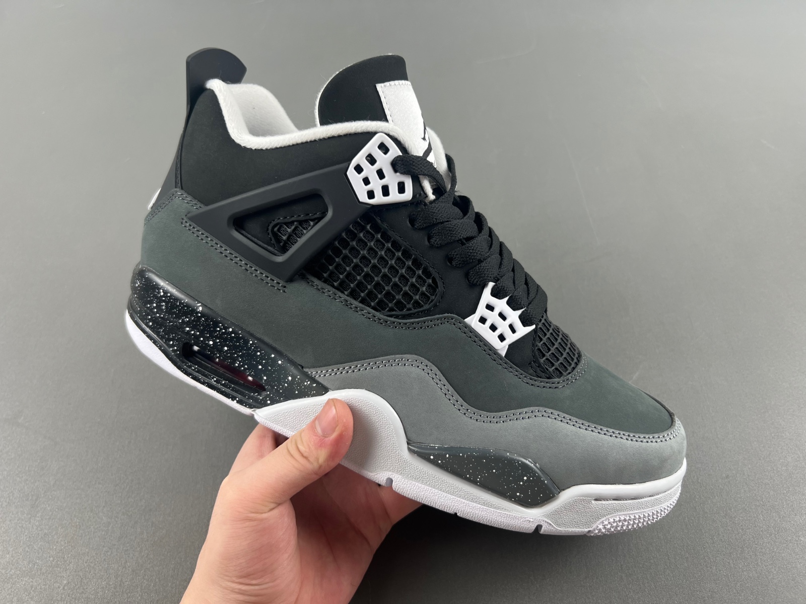 Air Jordan 4 “Fear"   FQ8138-002