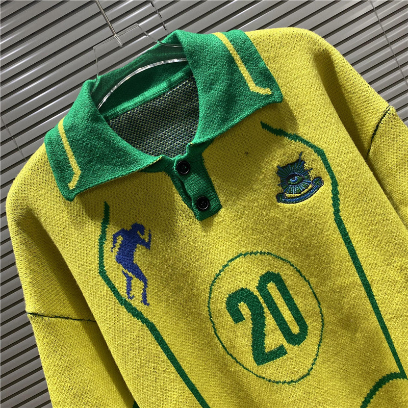 House of errors sweater  MAO-4