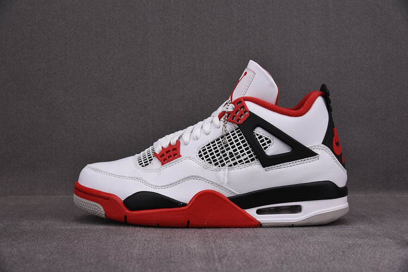Air Jordan 4 