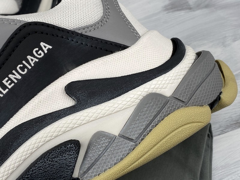 Balenciaga Triple S Trainer