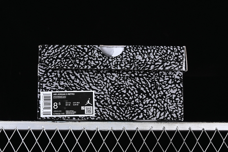 Air Jordan 3 Midnight Navy CT8532-140