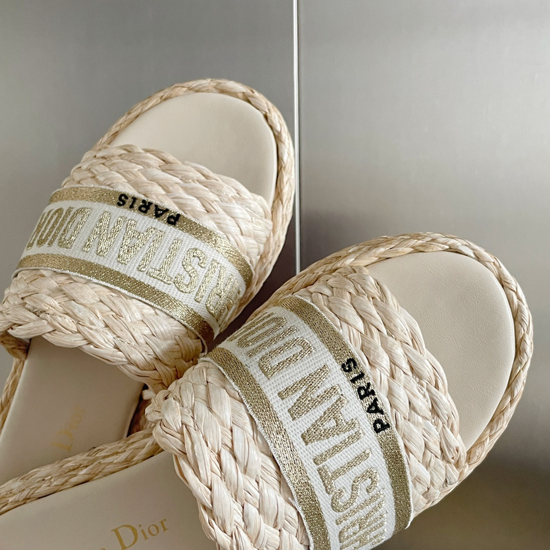 D1OR DWAY SLIDE (EU35-EU41)