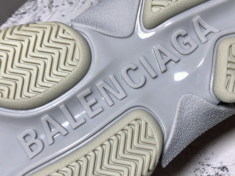 Balenciaga Triple S Trainer