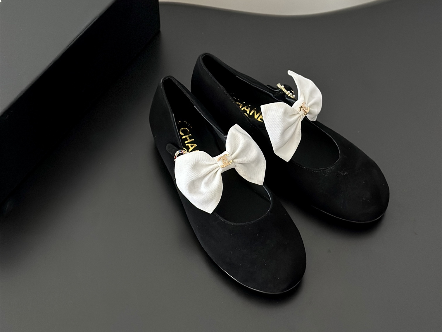 Chanel  Mary Janes  CH-9