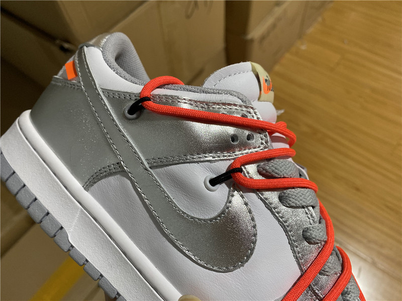 Off White x Nike Dunk Low CT0856- 800