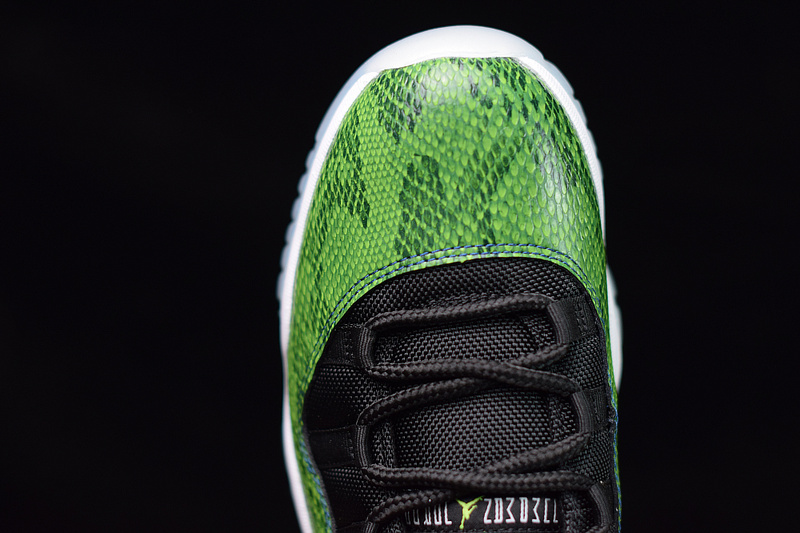 Air Jordan 11 Retro Low 