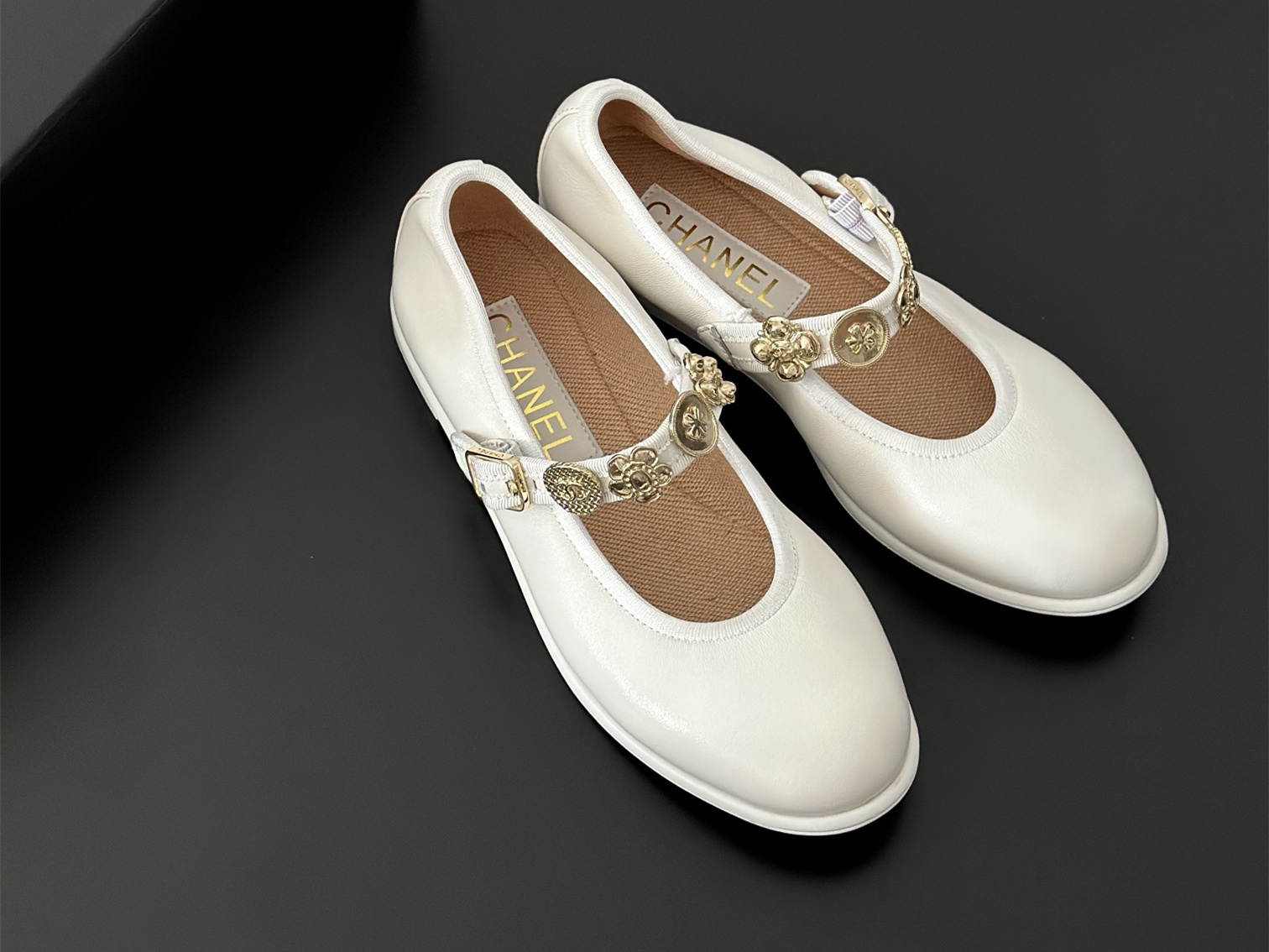 Chanel  Mary Janes  CH-13