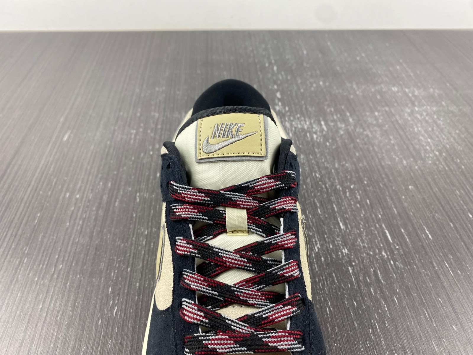 Nike Dunk Low "Black Suede" DV3054-001