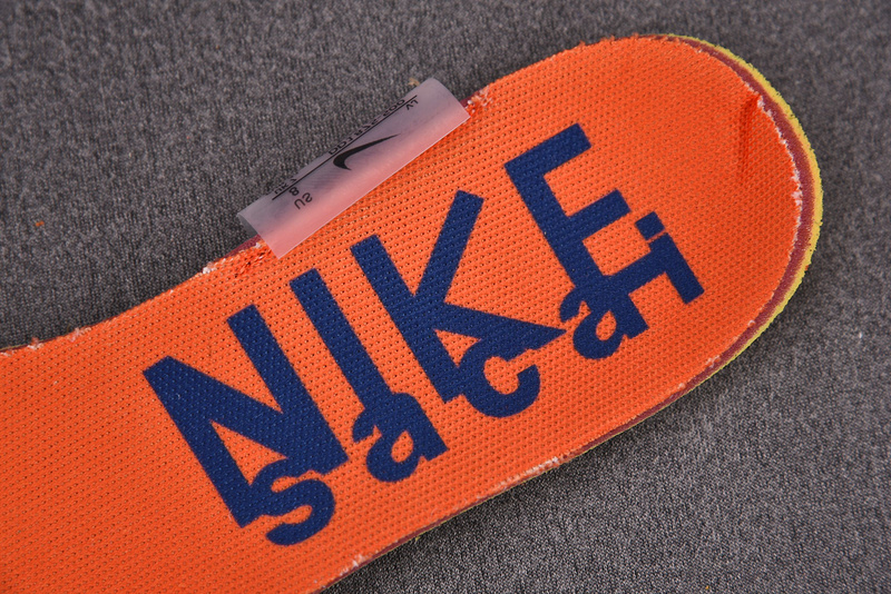 Nike Vaporwaffle sacai Sesame Dark Iris DD1875-500