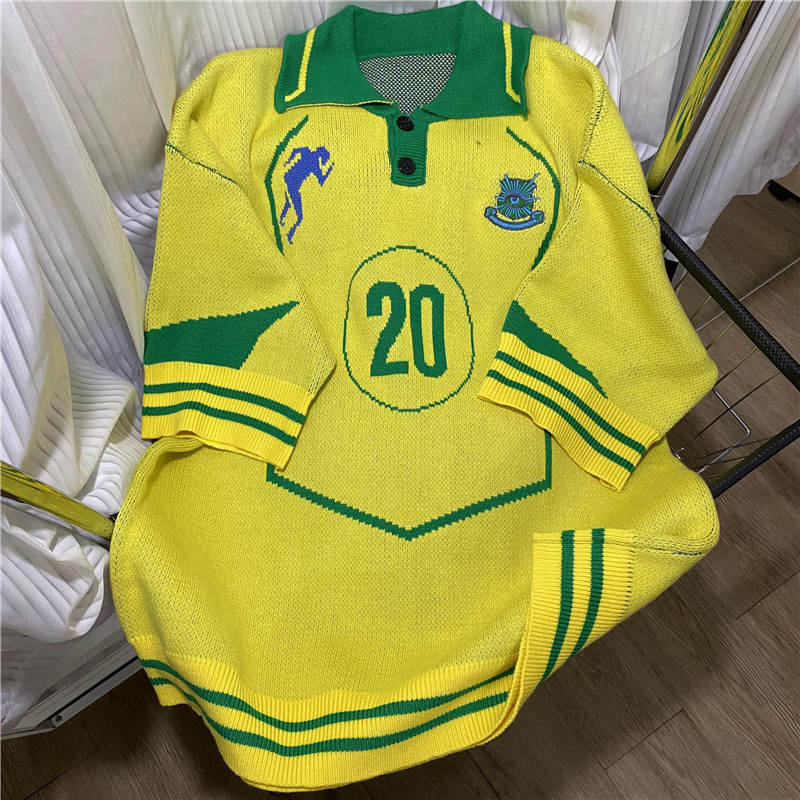 House of errors sweater  MAO-4