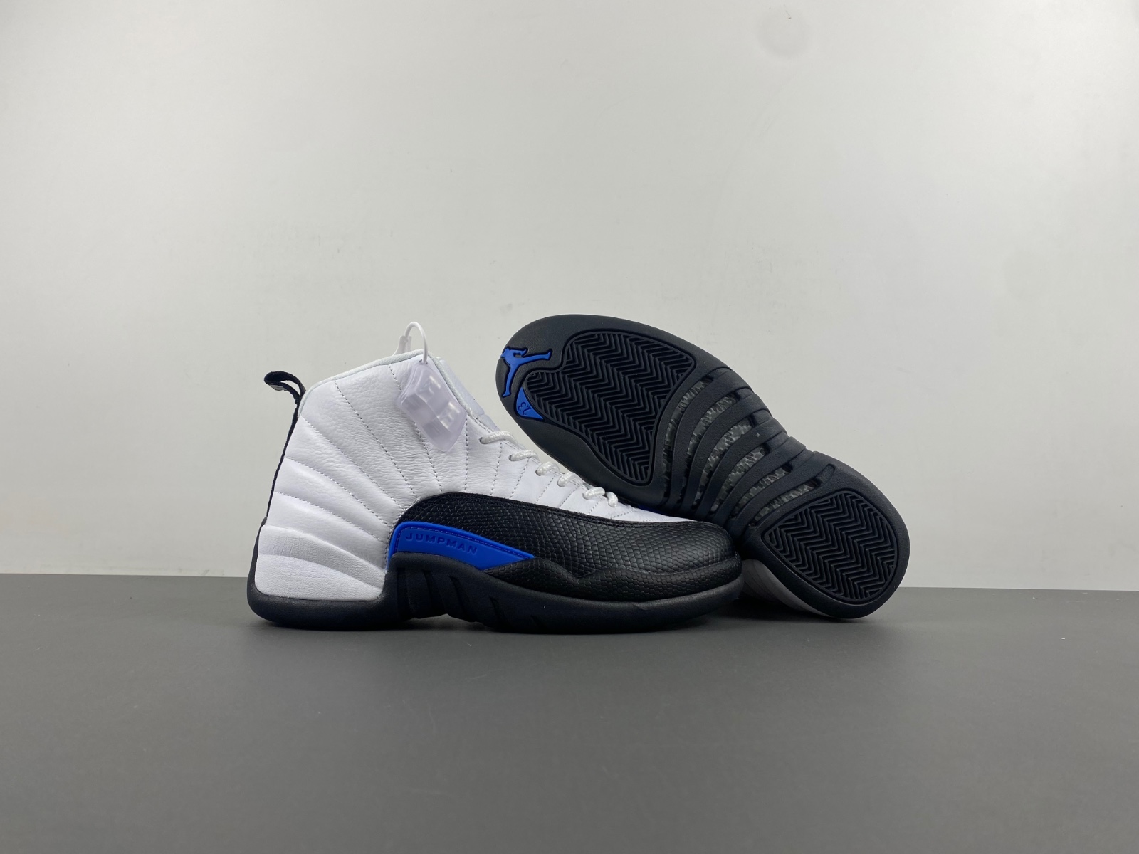 Air Jordan 12 “Blueberry” CT8013-140