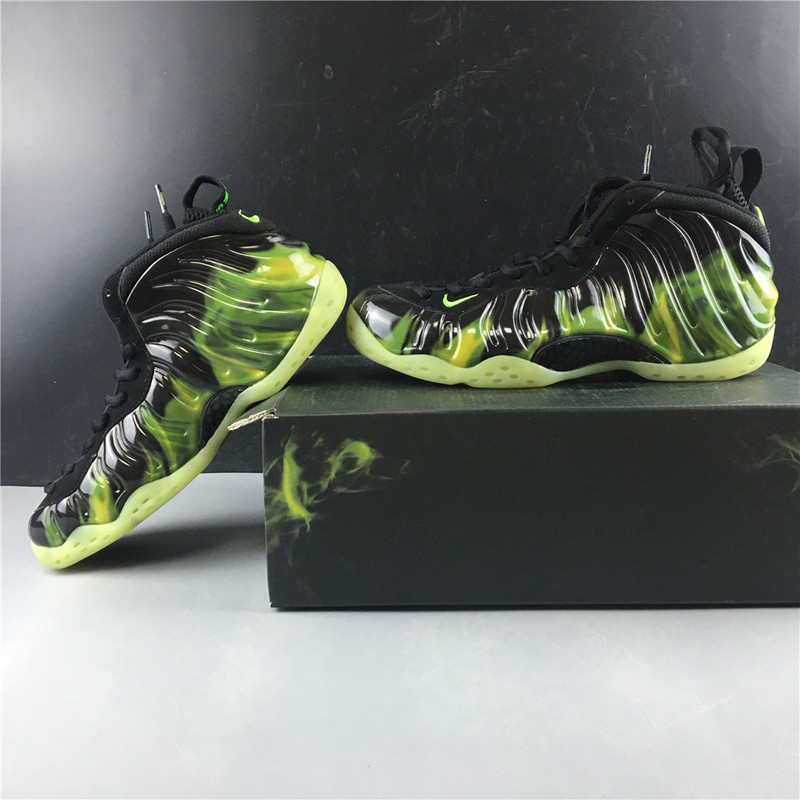 Nike Air Foamposite One ParaNorman - 579771-003