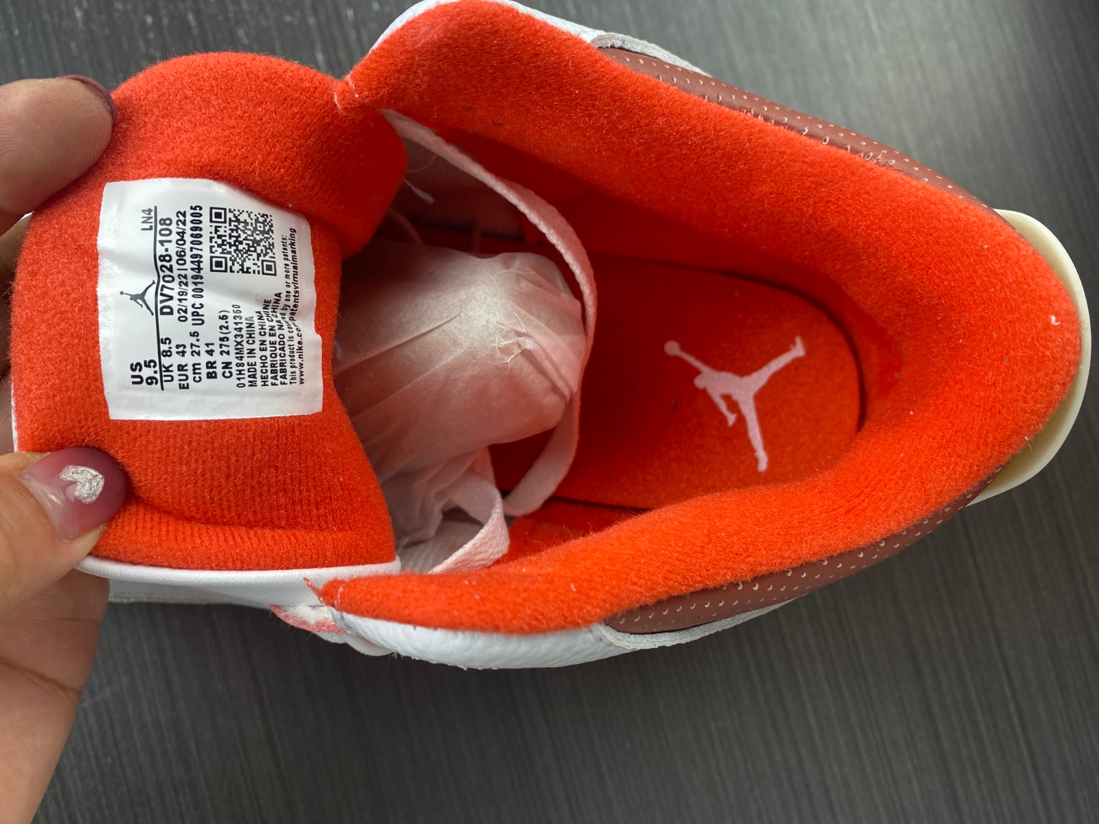 Air Jordan 3 GS "Mars Stone" DV7028-108