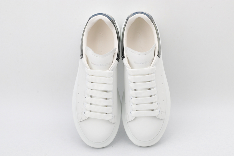 MCQUEEN OVERSIZED SNEAKER