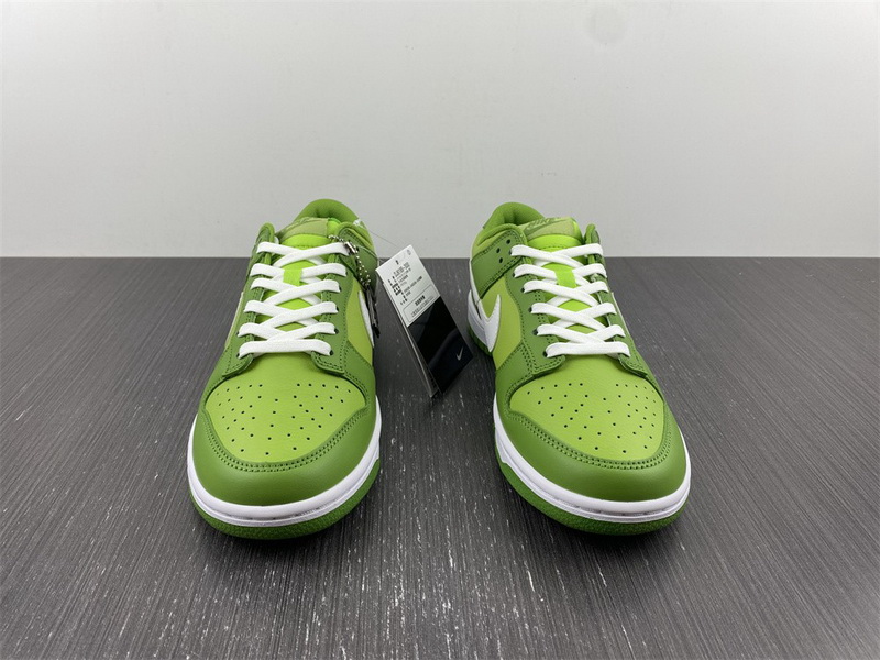 Nike Dunk Low Chlorophyll - DJ6188-300