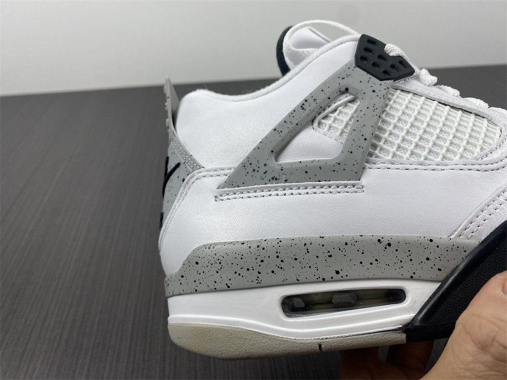 Air Jordan 4 White Cement  840606-192