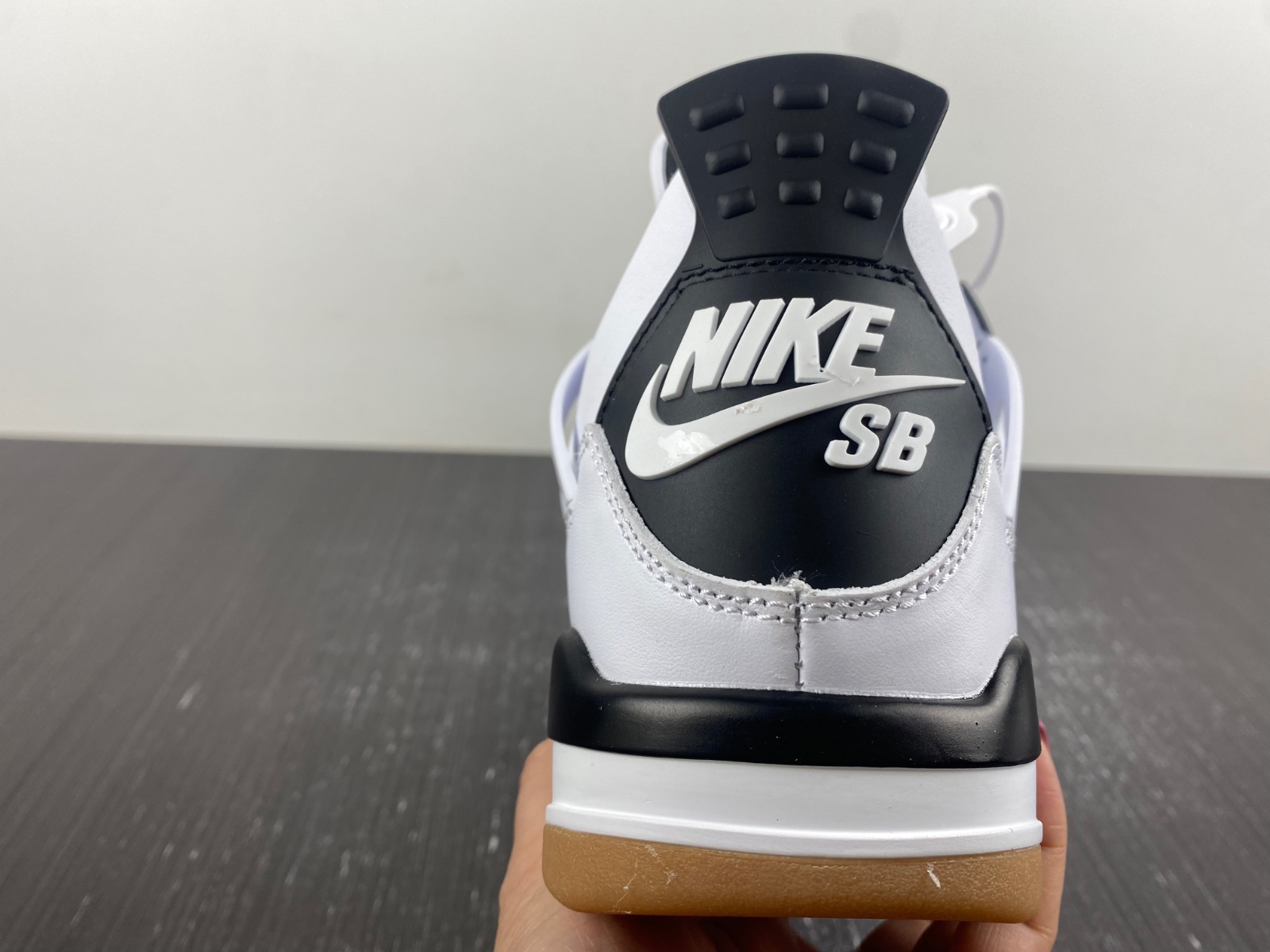 Nike SB x Air Jordan 4 customize
