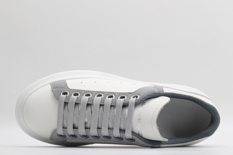 MCQUEEN OVERSIZED SNEAKER