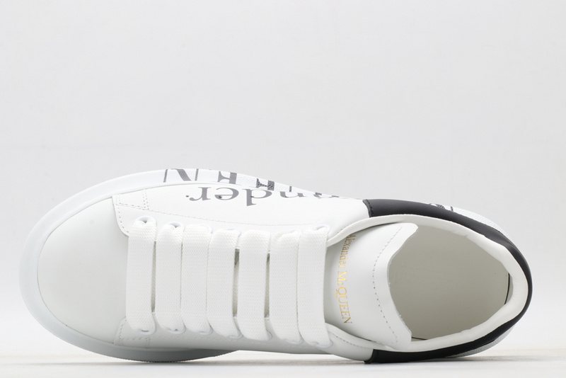 MCQUEEN OVERSIZED SNEAKER