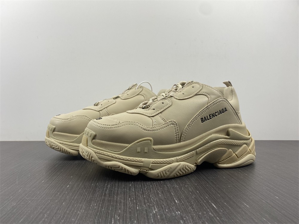 Balenciaga TRIPLE S TRAINER