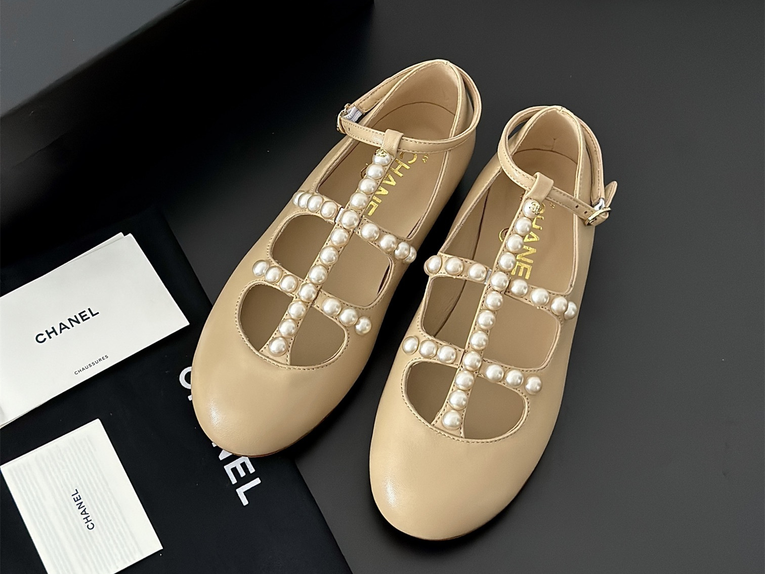 Chanel Mary Janes CH-11