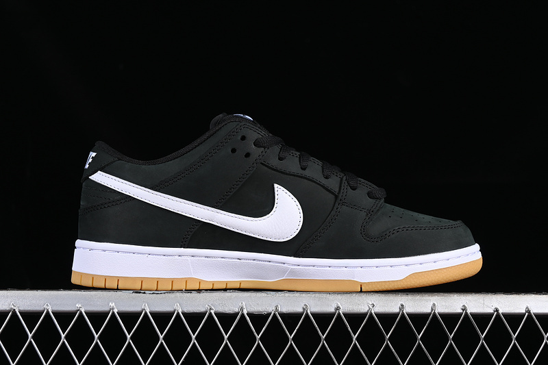 Nike SB Dunk Low Pro Black Gum CD2563-006