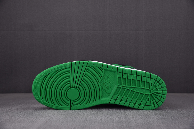 Air Jordan 1 Retro High OG "Celtics" DZ5485-031