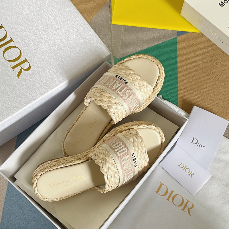 D1OR DWAY SLIDE (EU35-EU41)