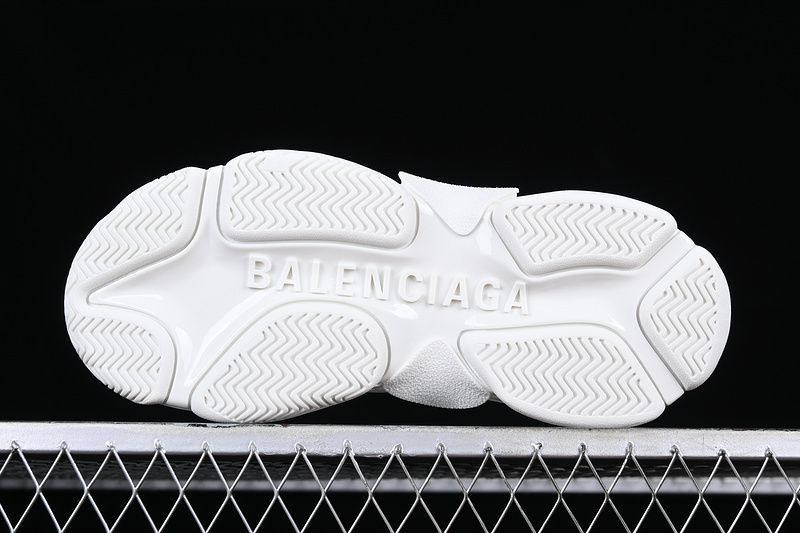 Balenciaga TRIPLE S TRAINER