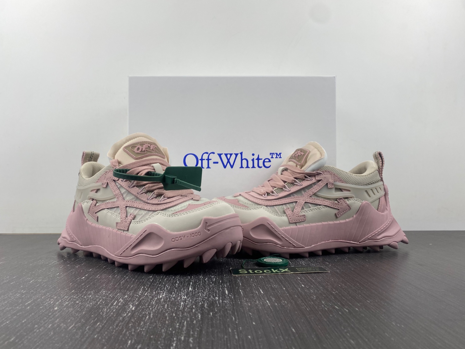 OW C/O​ ODSY-1000 SNEAKERS