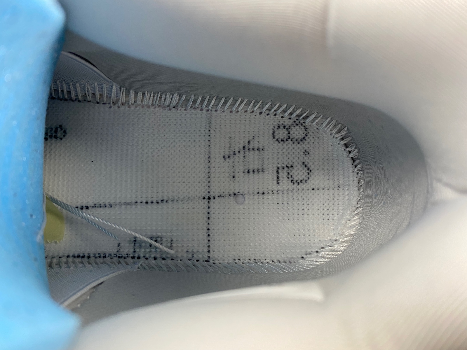 A Ma Maniere x Air Jordan 4 “Phantom” FZ4810-001