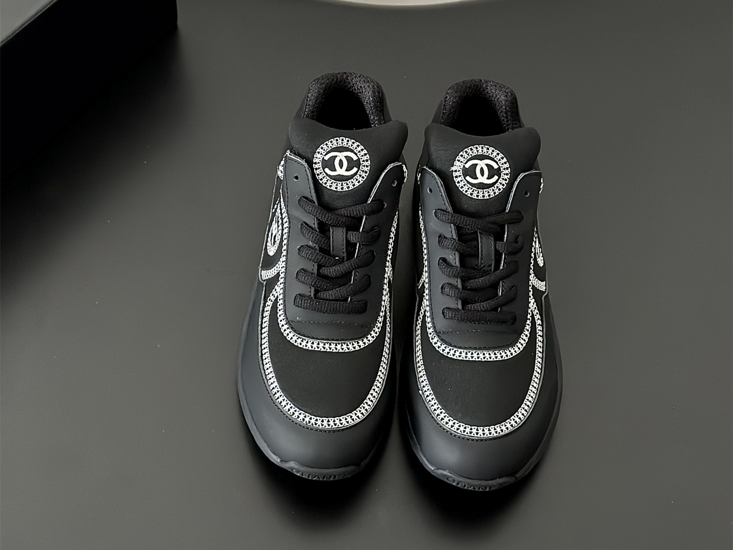 Chanel Trainer  CH-5