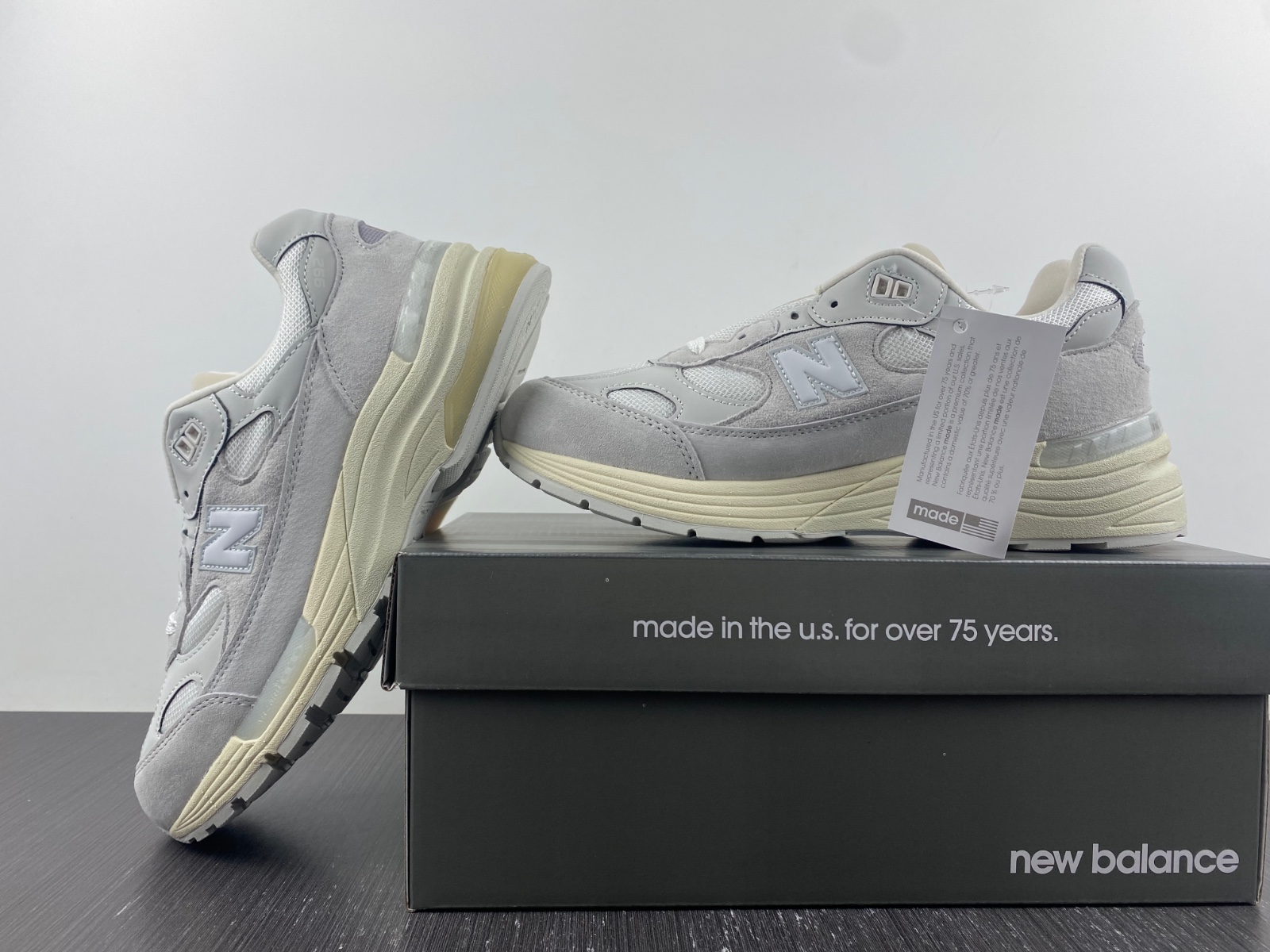 New Balance 992 White Silver (2021) - M992MD