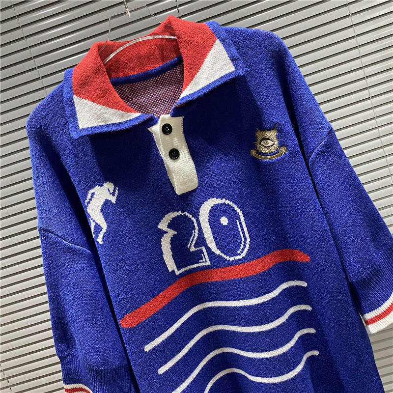 House of errors sweater  MAO-2