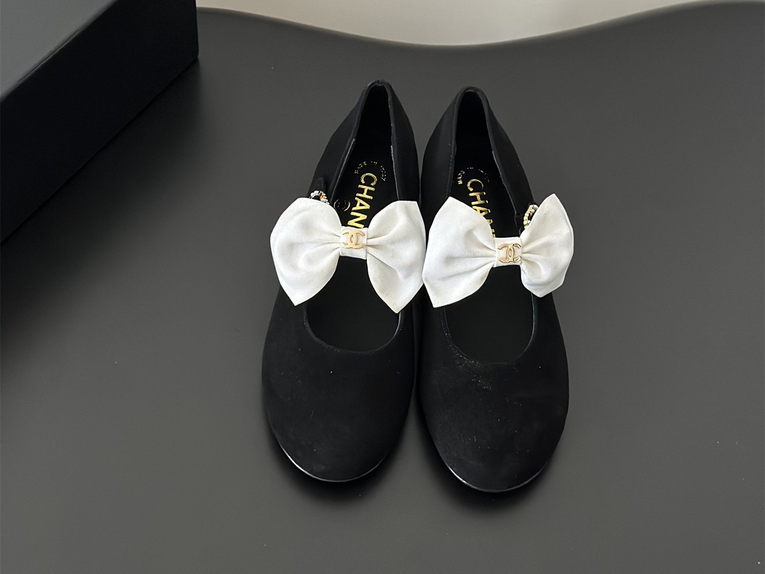 Chanel  Mary Janes  CH-9