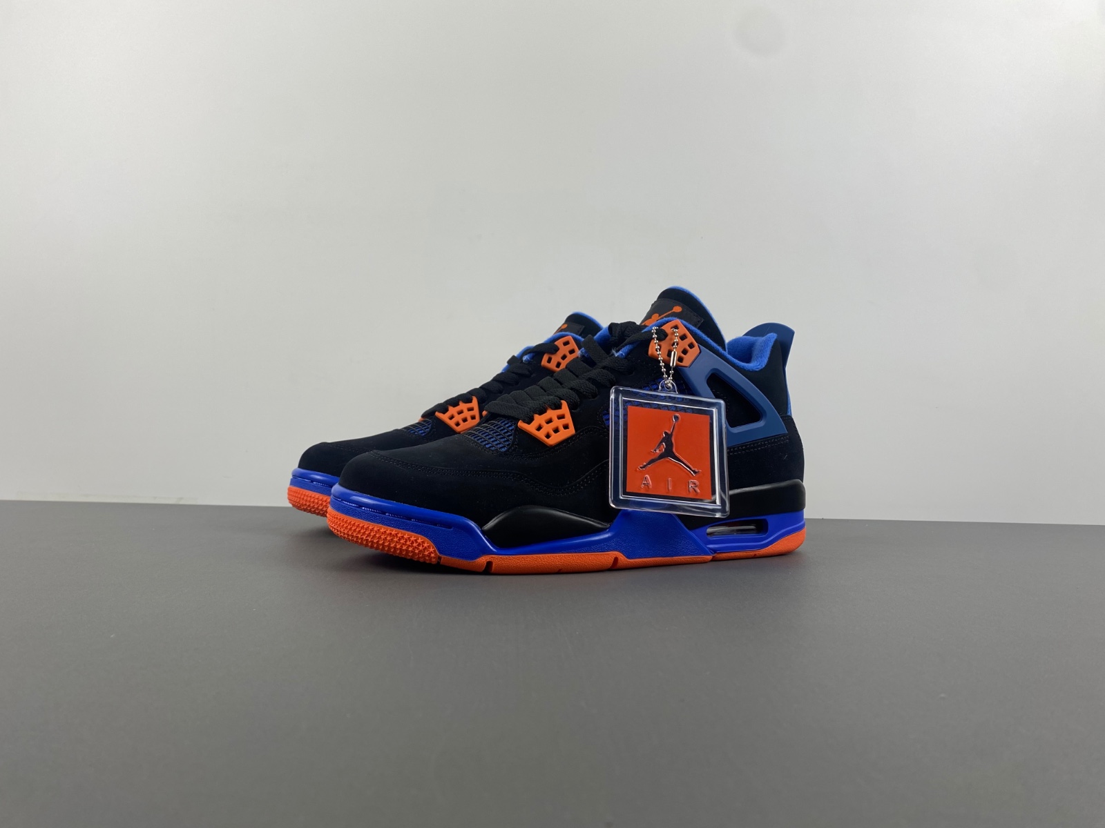 Air Jordan 4 Retro 'Cavs' 308497‑027