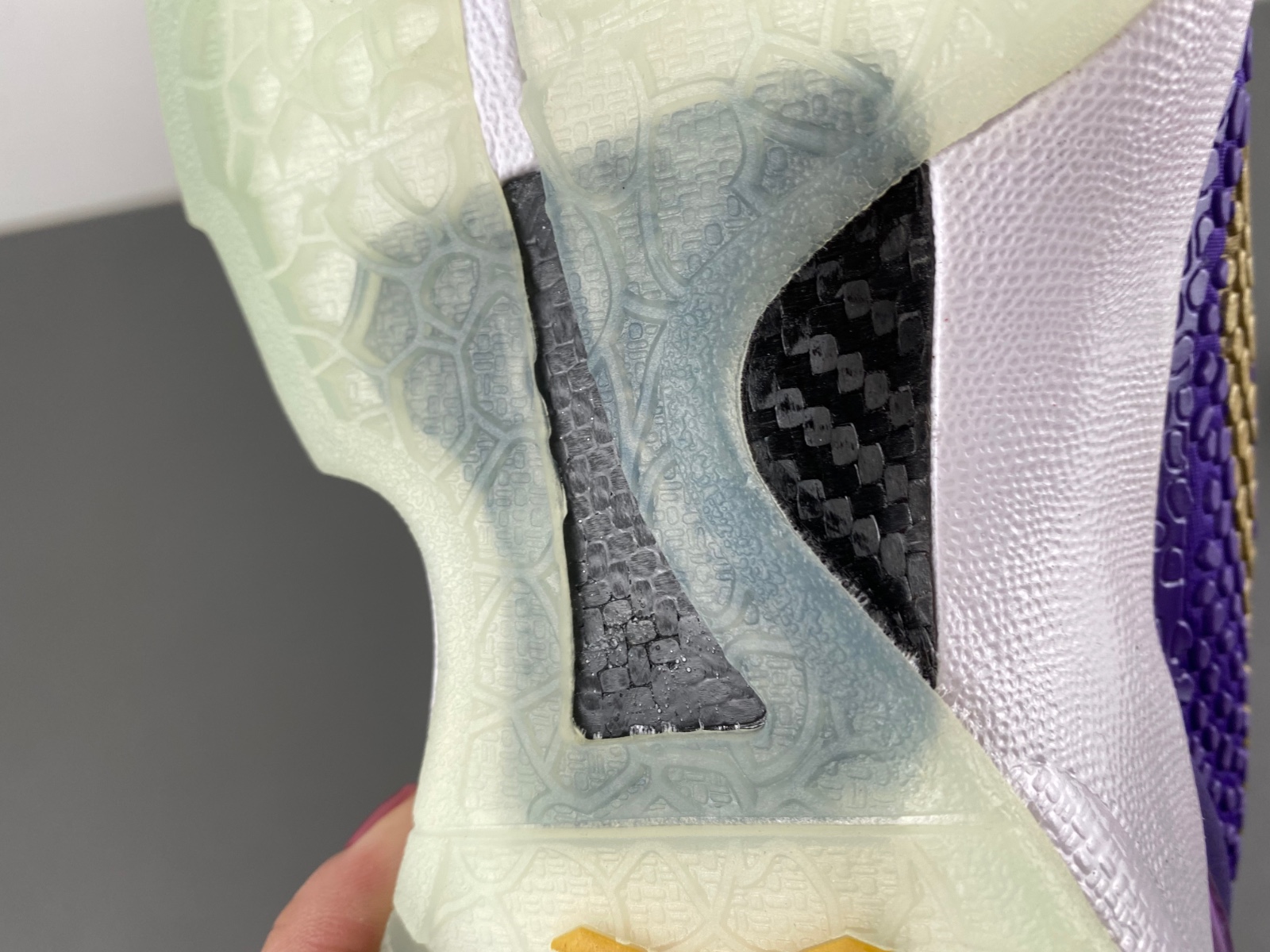 Nike Kobe 6 Protro   FV4921-708