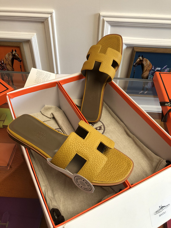 ORAN SANDAL