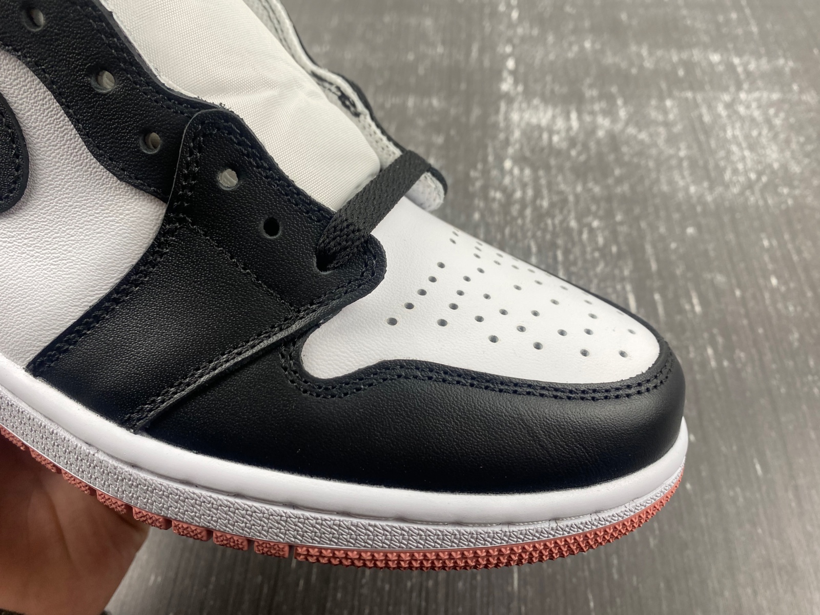 Air Jordan 1 Retro High NRG 