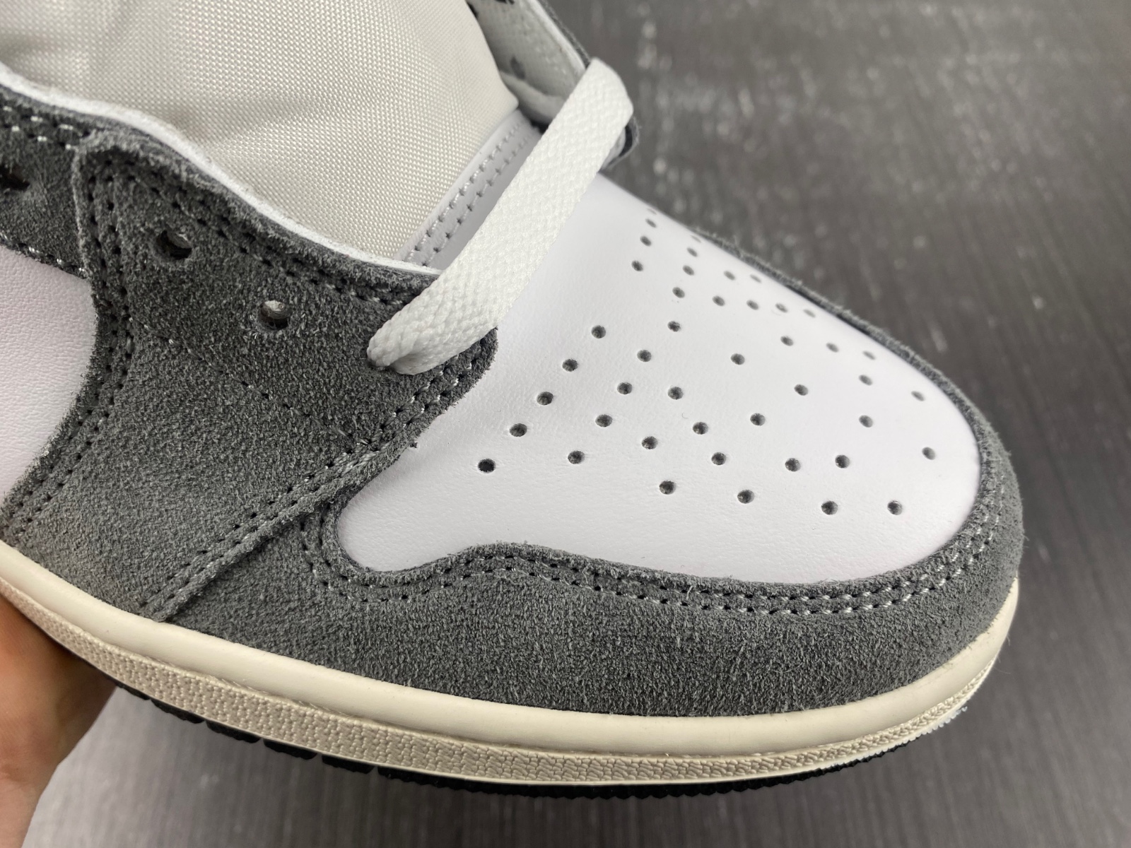 Air Jordan 1 Retro High OG 