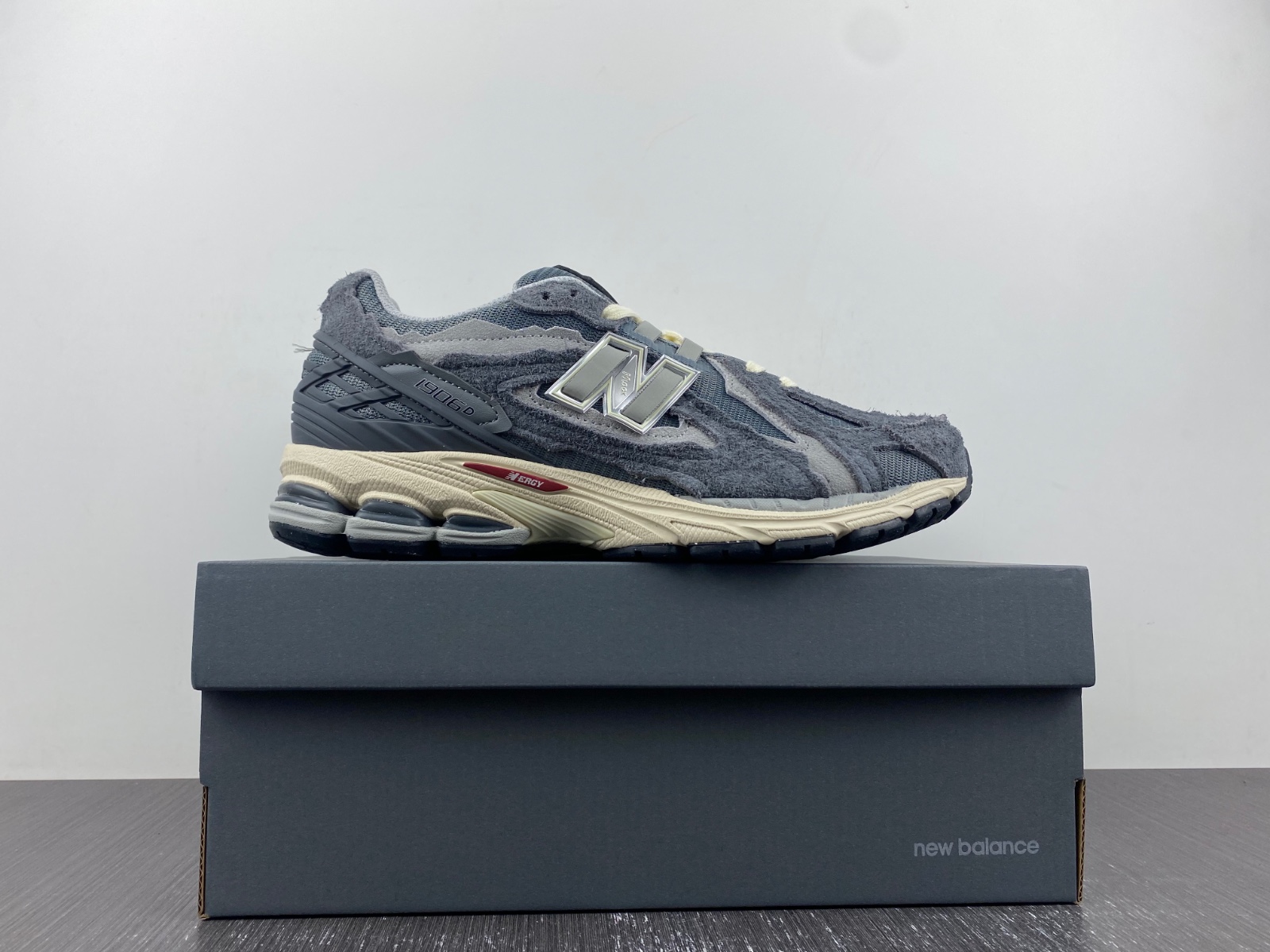 New Balance 1906D Protection Pack Harbor Grey Men M1906DA