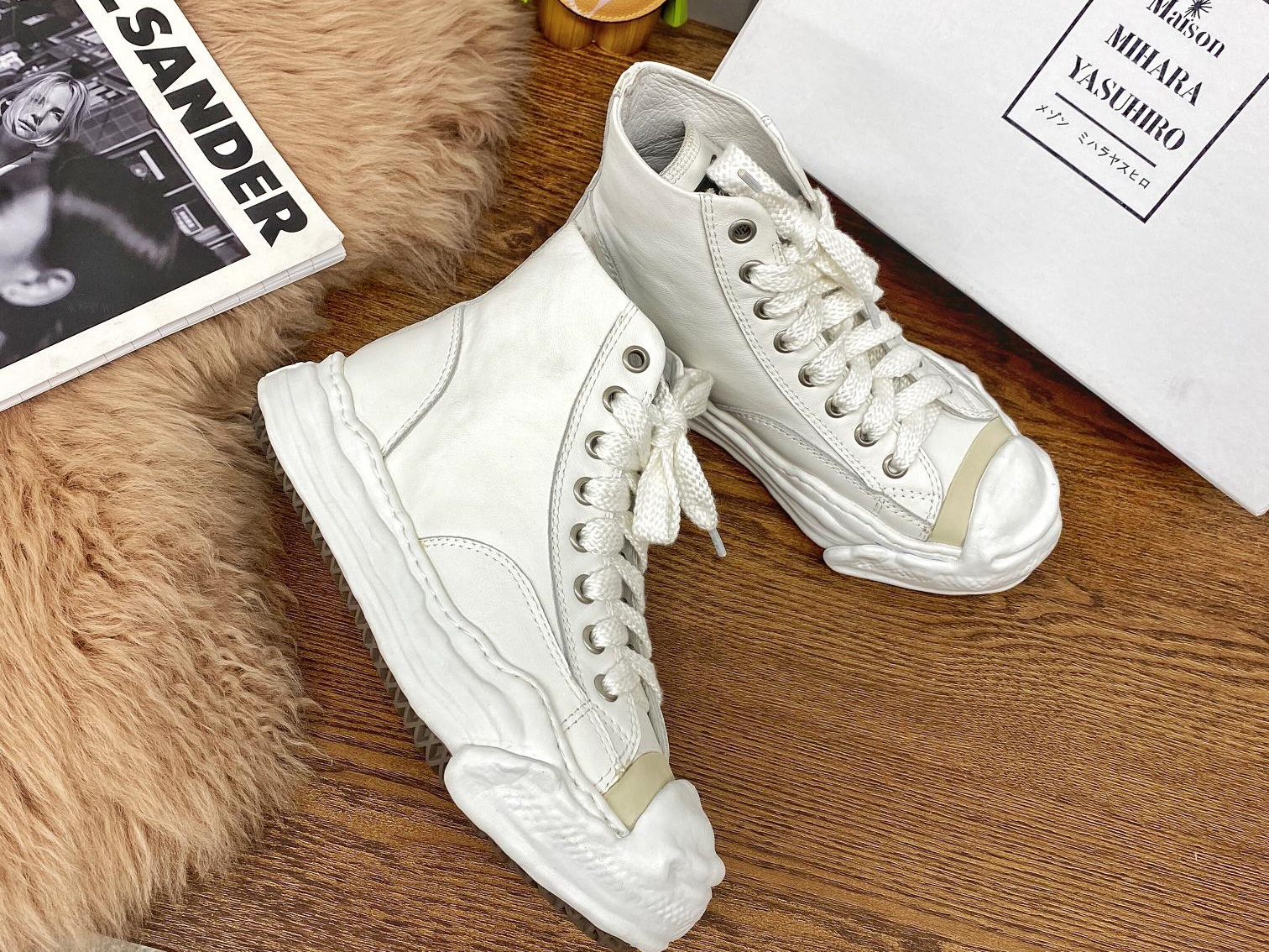 Maison Mihara Yasuhiro High-Top Sneakers MMY-002