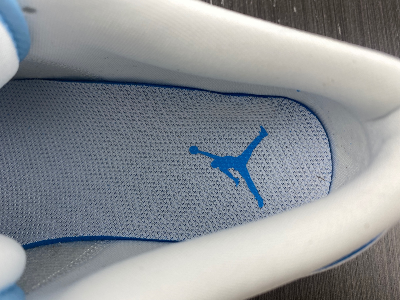 Air Jordan 1 Low Ice Blue DV1299-104