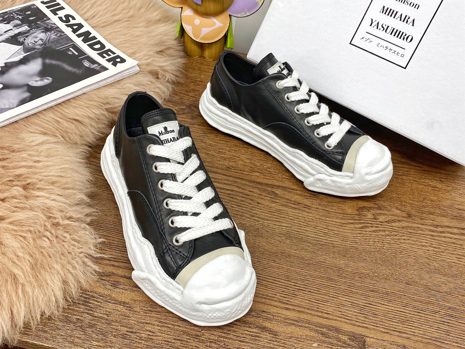 Maison Mihara Yasuhiro Low-Top Sneakers MMY-010