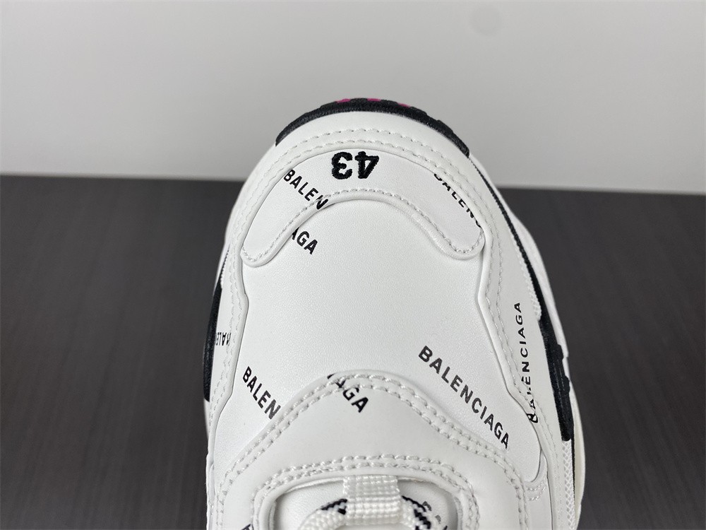 Balenciaga TRIPLE S TRAINER