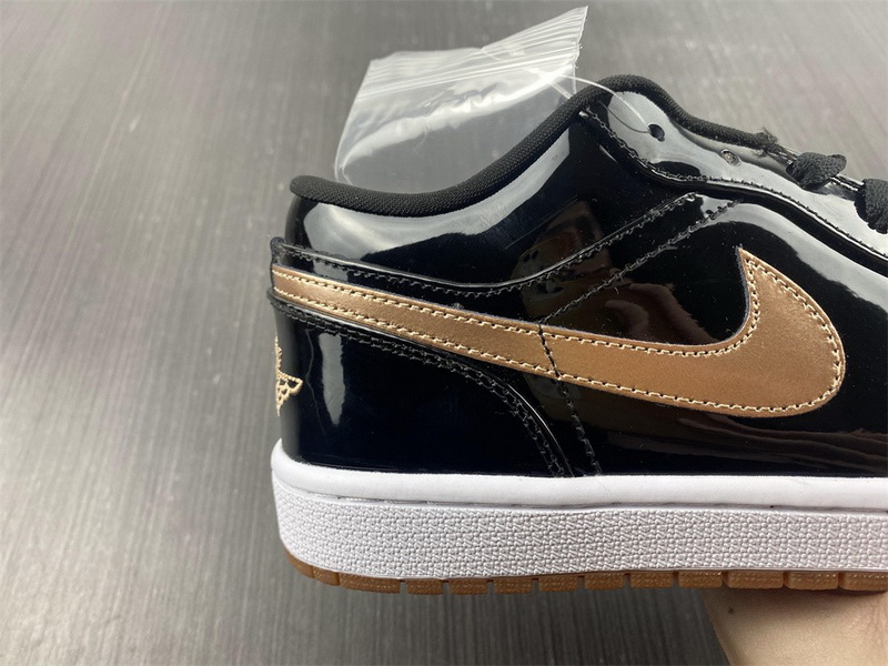 Air Jordan 1 Retro Low Black Gold Patent 554723-032