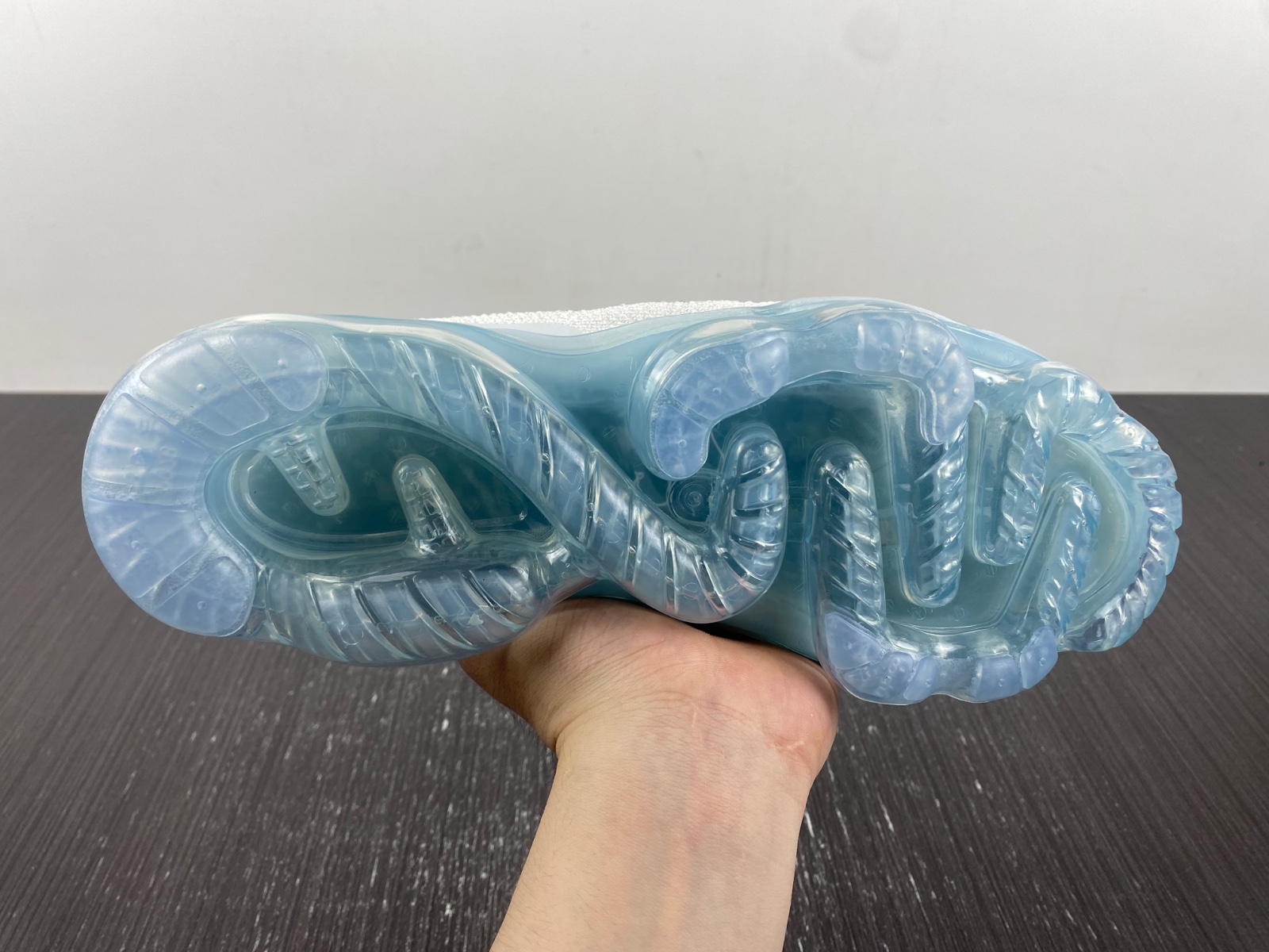 Nike Vapormax Flyknit 2023 "Pure Platinum" DV6840-100