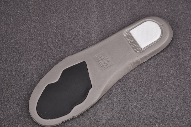 Ishod Wair x Magnus Walker x Nike SB Dunk High DH7683-100